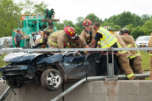 Emergency vehicle recovery, Accident response procedures