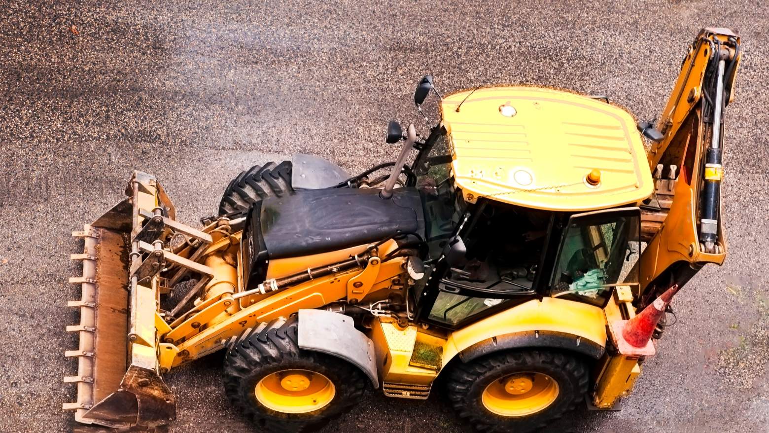 What to Do If Your Caterpillar Needs Towing